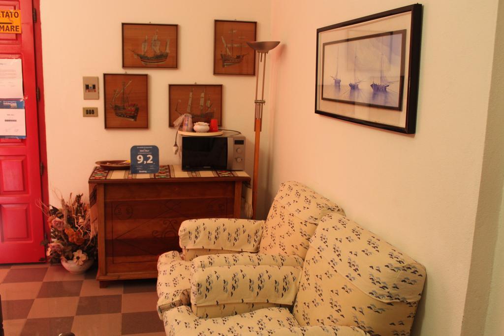 B&B I Mari Torpè Buitenkant foto