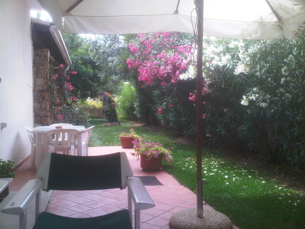 B&B I Mari Torpè Buitenkant foto