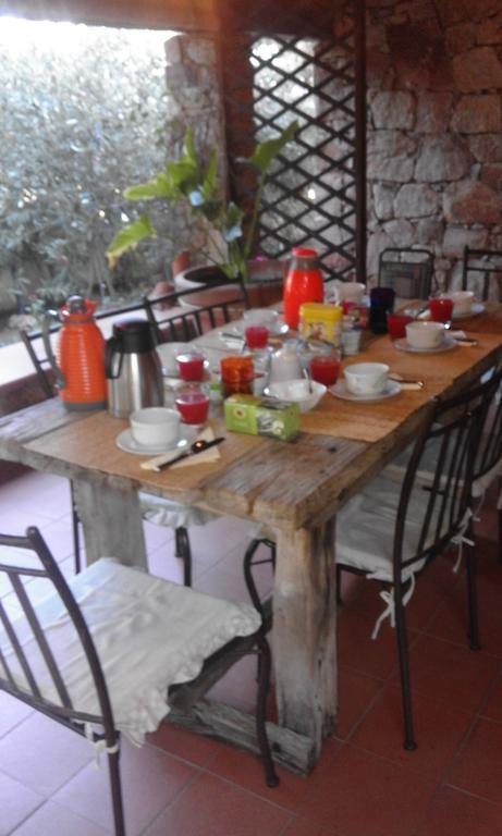 B&B I Mari Torpè Buitenkant foto