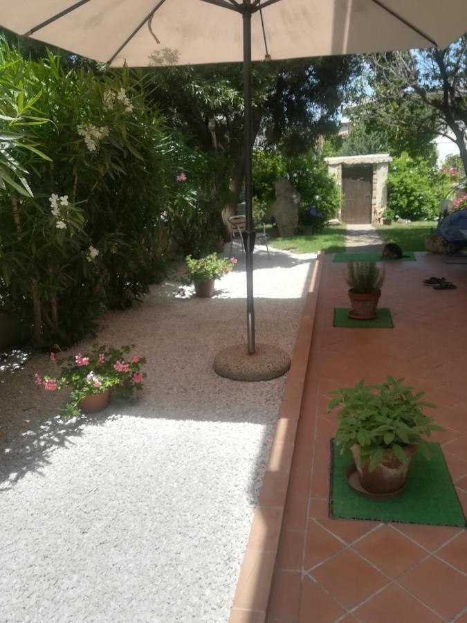 B&B I Mari Torpè Buitenkant foto